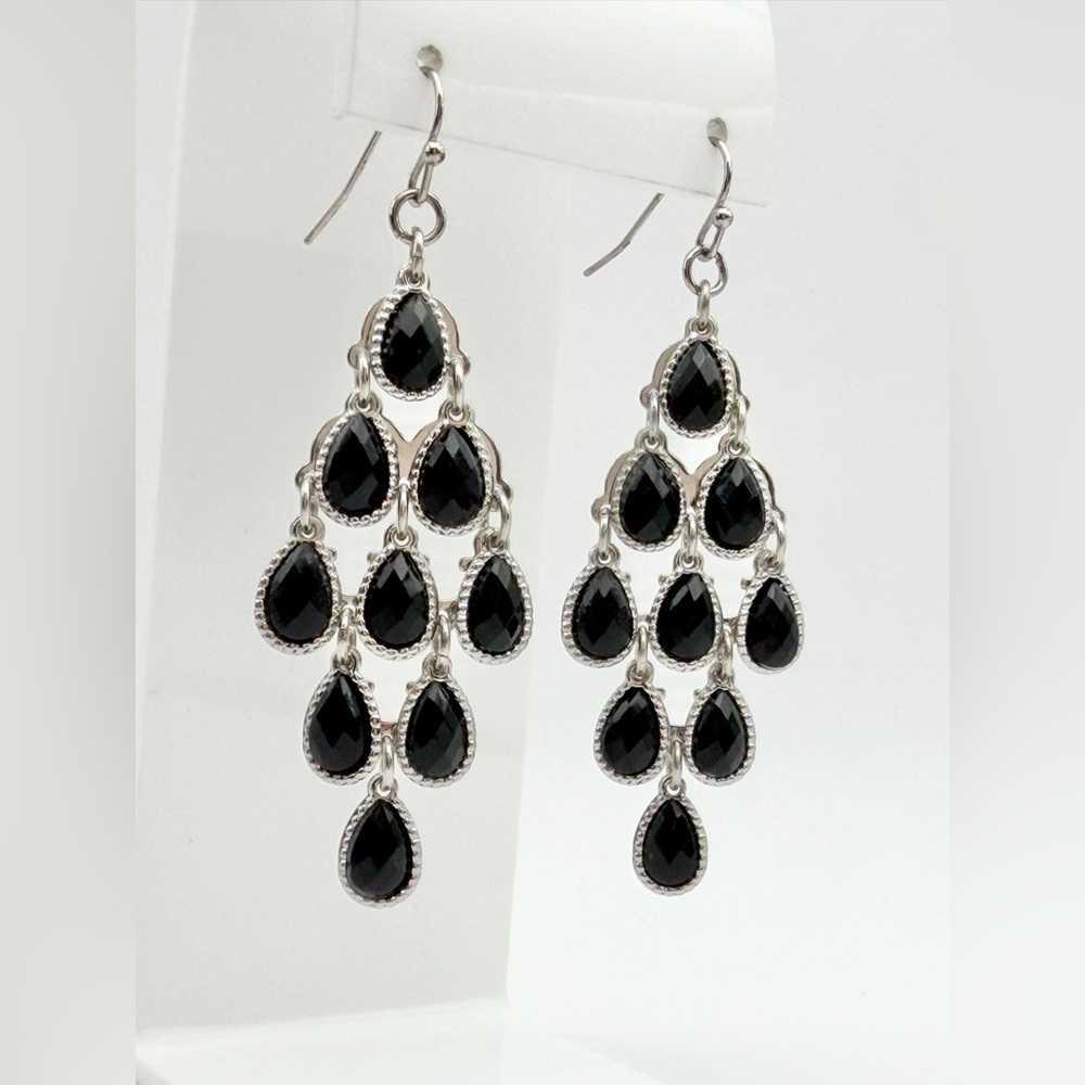 CHANDELIER EARRINGS - Picture 8 of 8